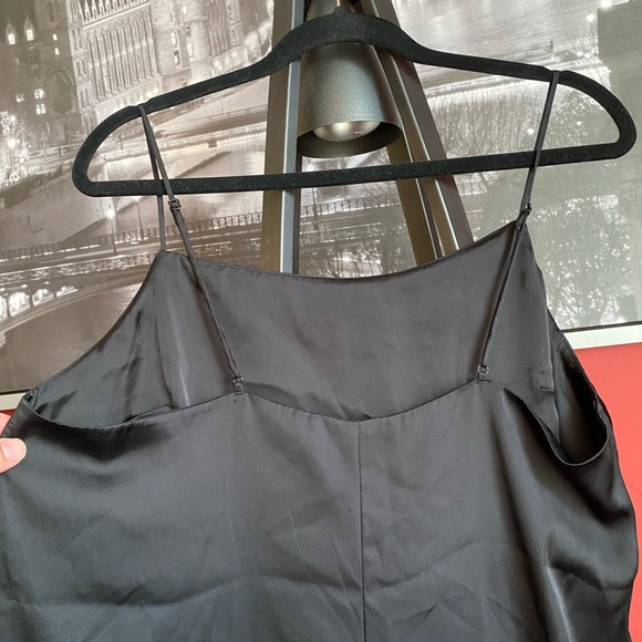 ❤️‍🔥3 for $20❤️‍🔥|Black satin sleepwear large - Picture 1 of 6